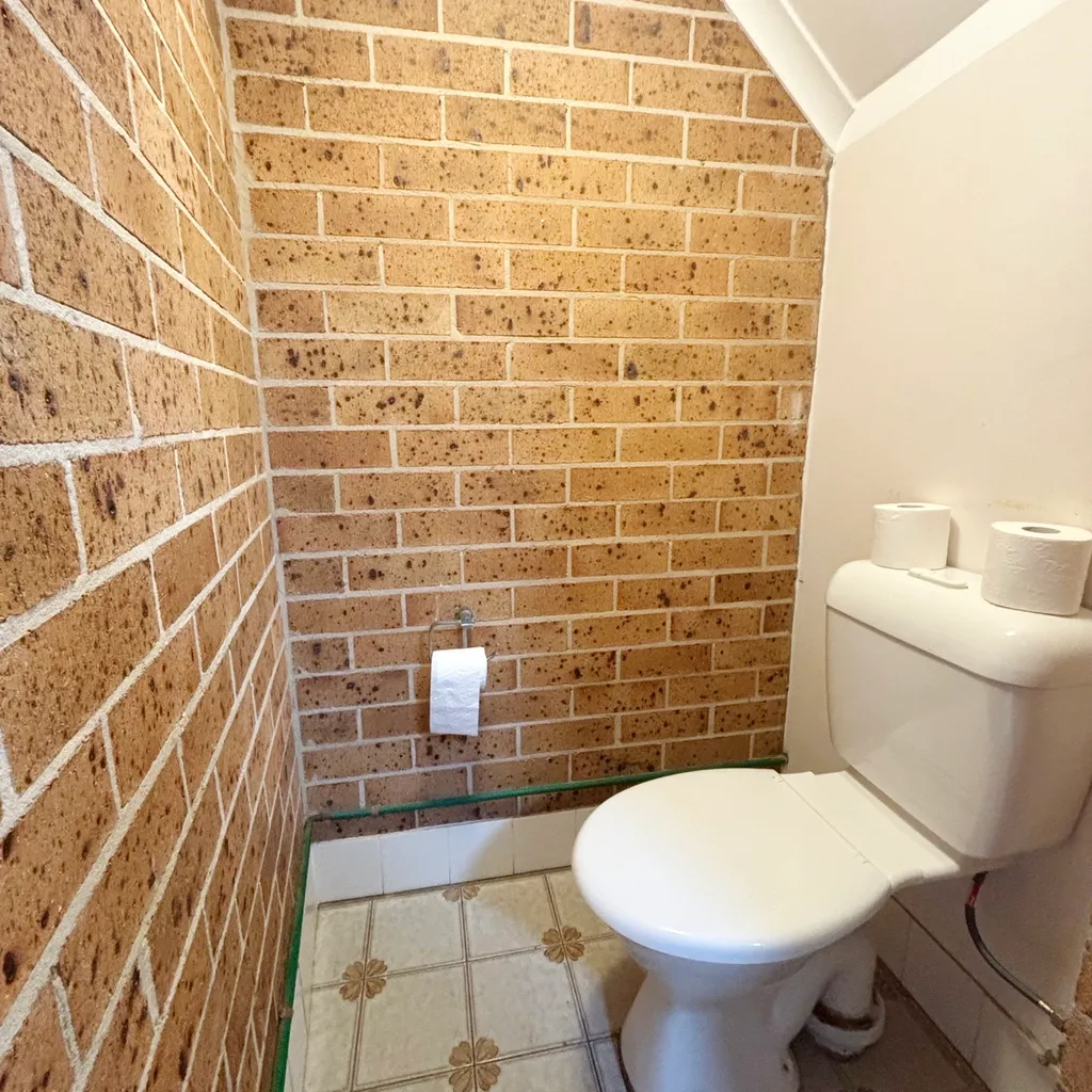 Separate toilet downstairs. 