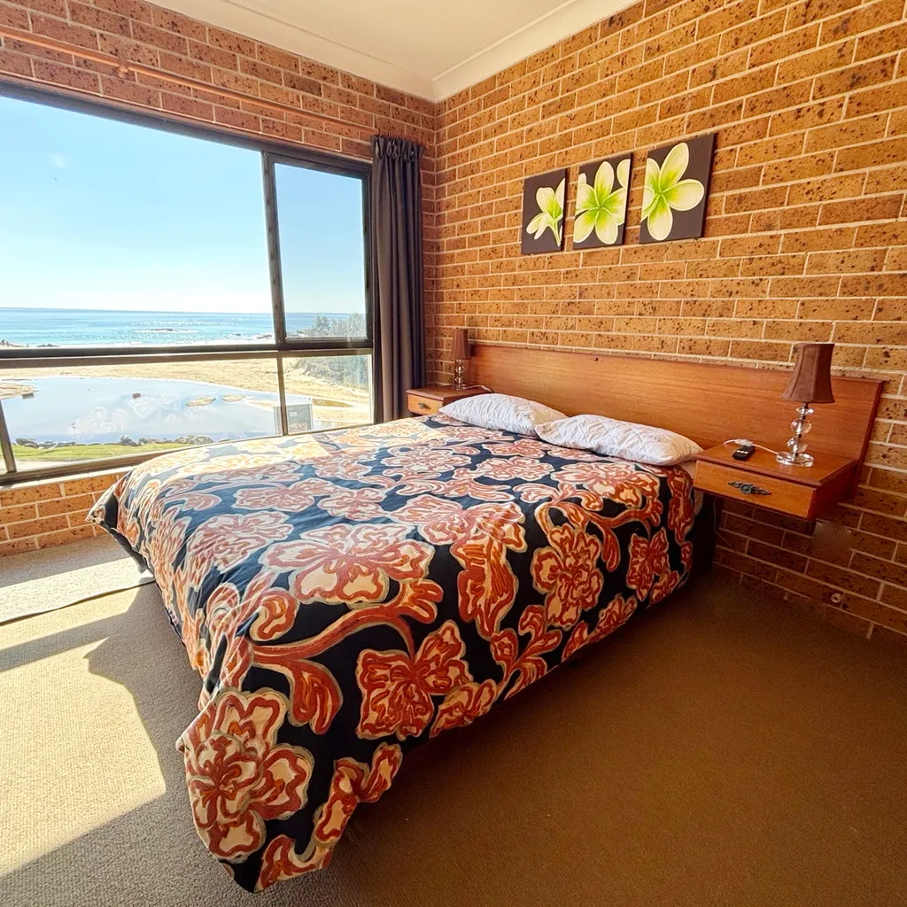Main bedroom. 