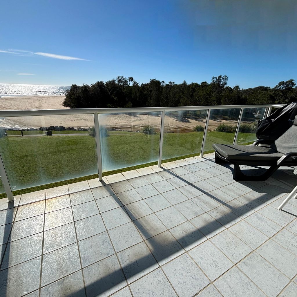 Balcony. 