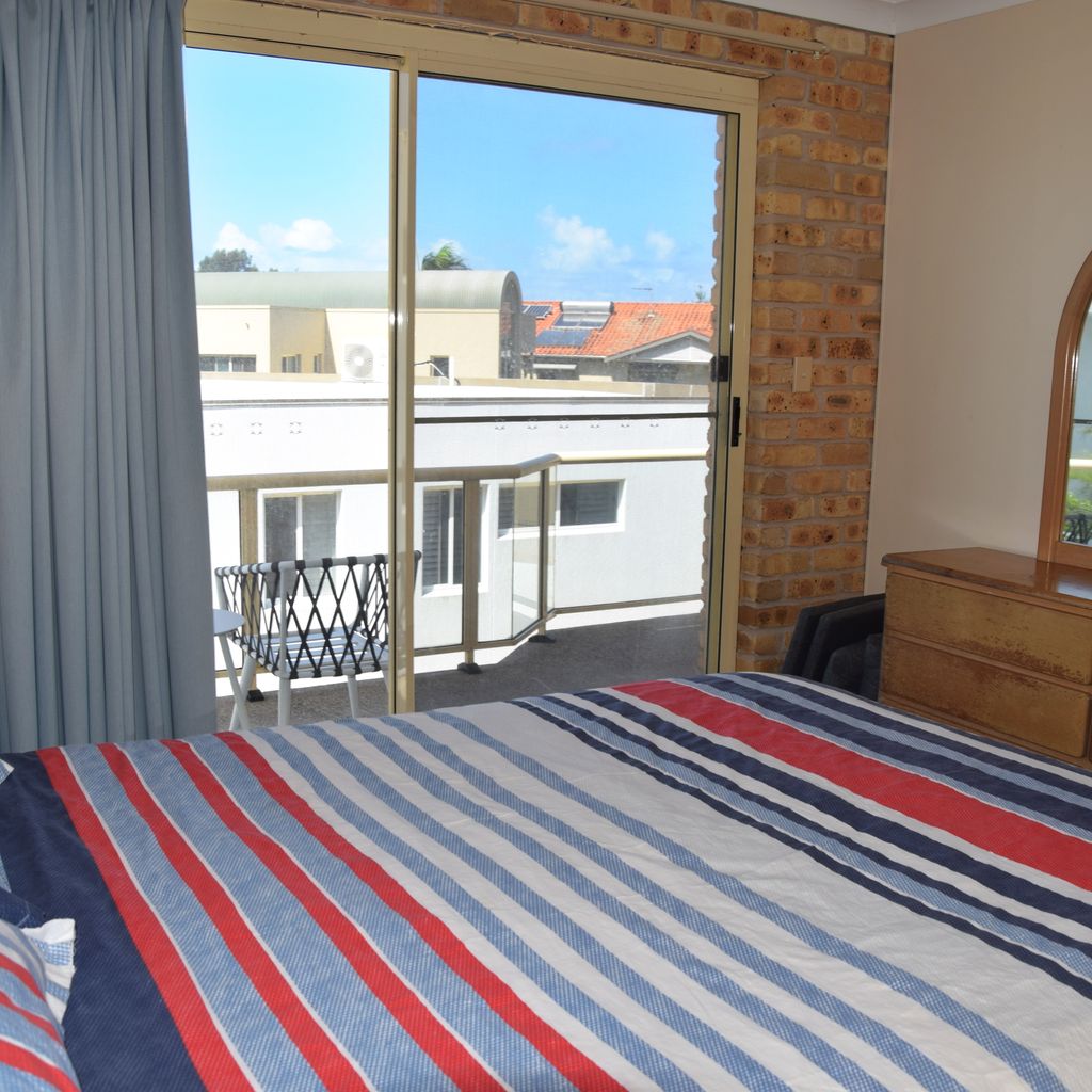 Main bedroom.