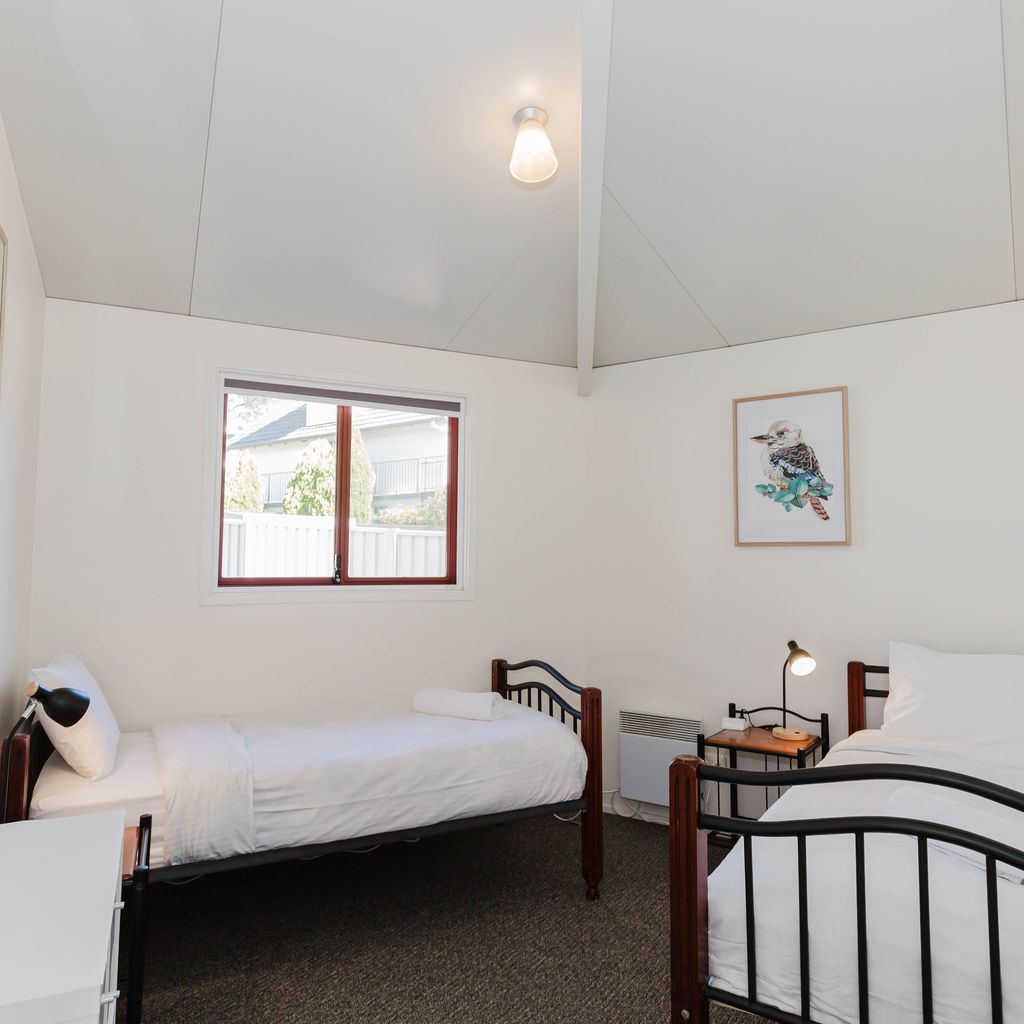 Snowdome – 4/3 Poley Cow Lane