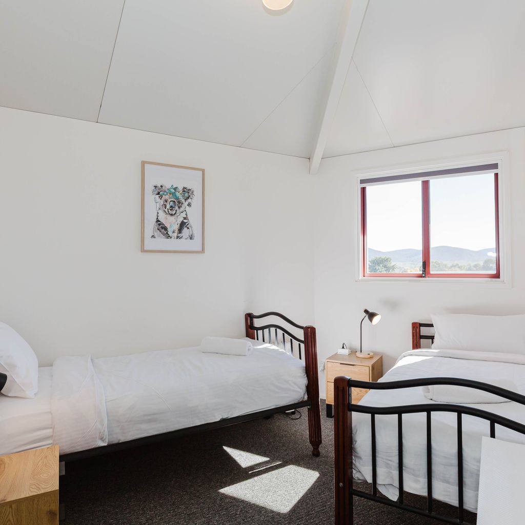 Snowdome – 4/3 Poley Cow Lane