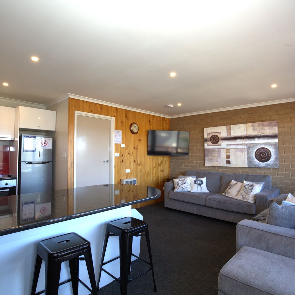 Snowy Saga – 1/46 Gippsland Street
