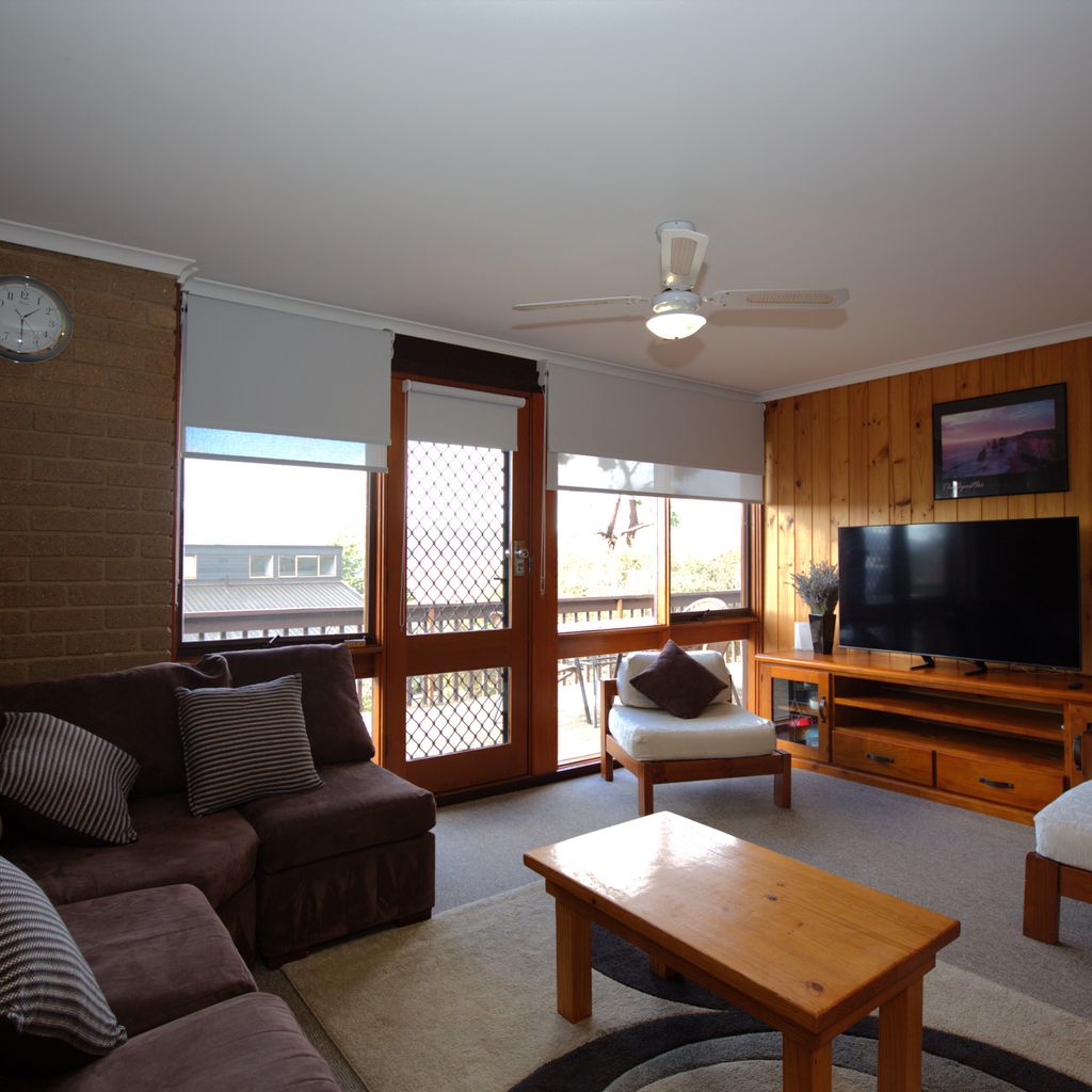 Snowy Saga – 2/46 Gippsland Street