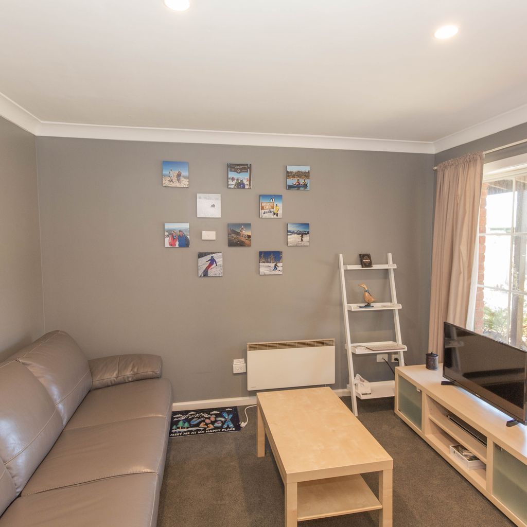 Sponars Onshore – 3/41 Cobbon Crescent