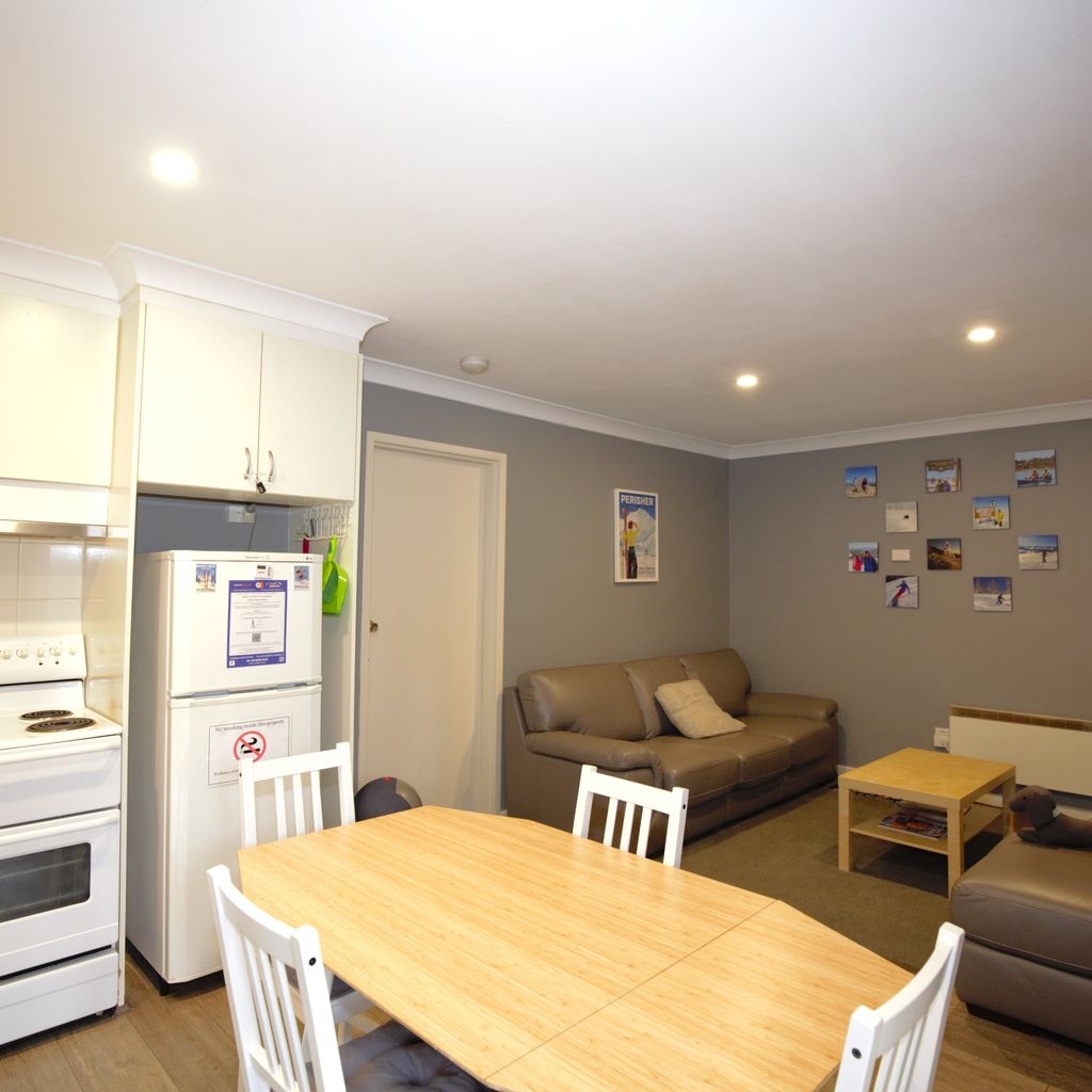Sponars Onshore – 3/41 Cobbon Crescent