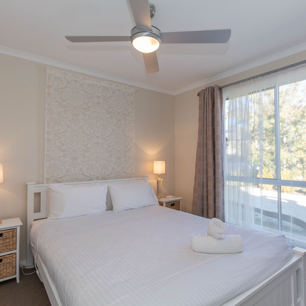 St Helenas – 5 Twynam Street