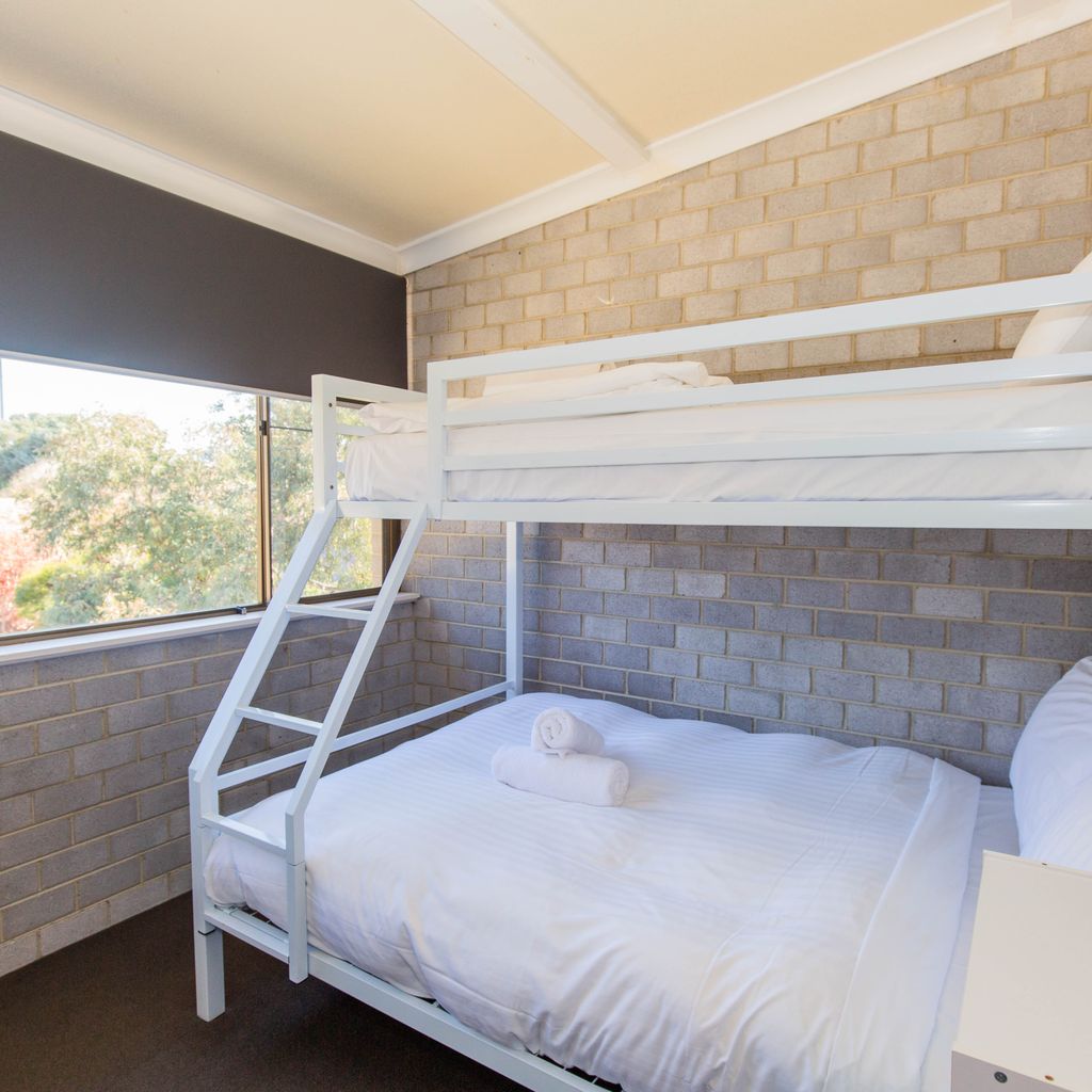 Tanderra – 18/28 Park Road