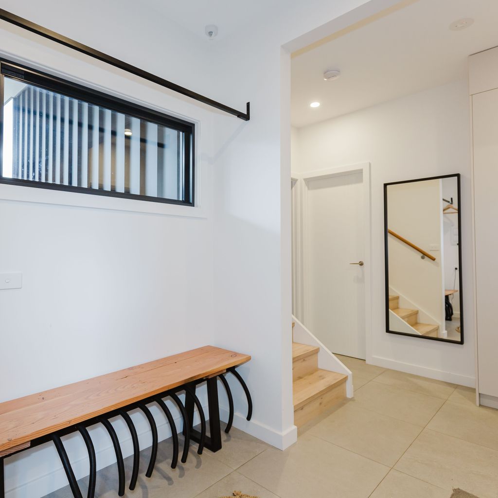 Spuren –  4/2 Echidna Place, East Jindabyne