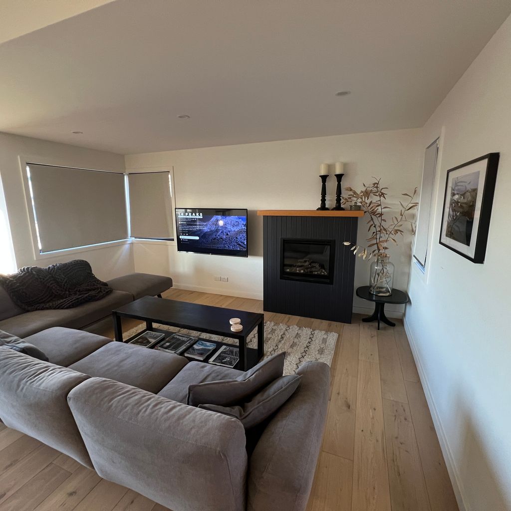 Spuren –  4/2 Echidna Place, East Jindabyne