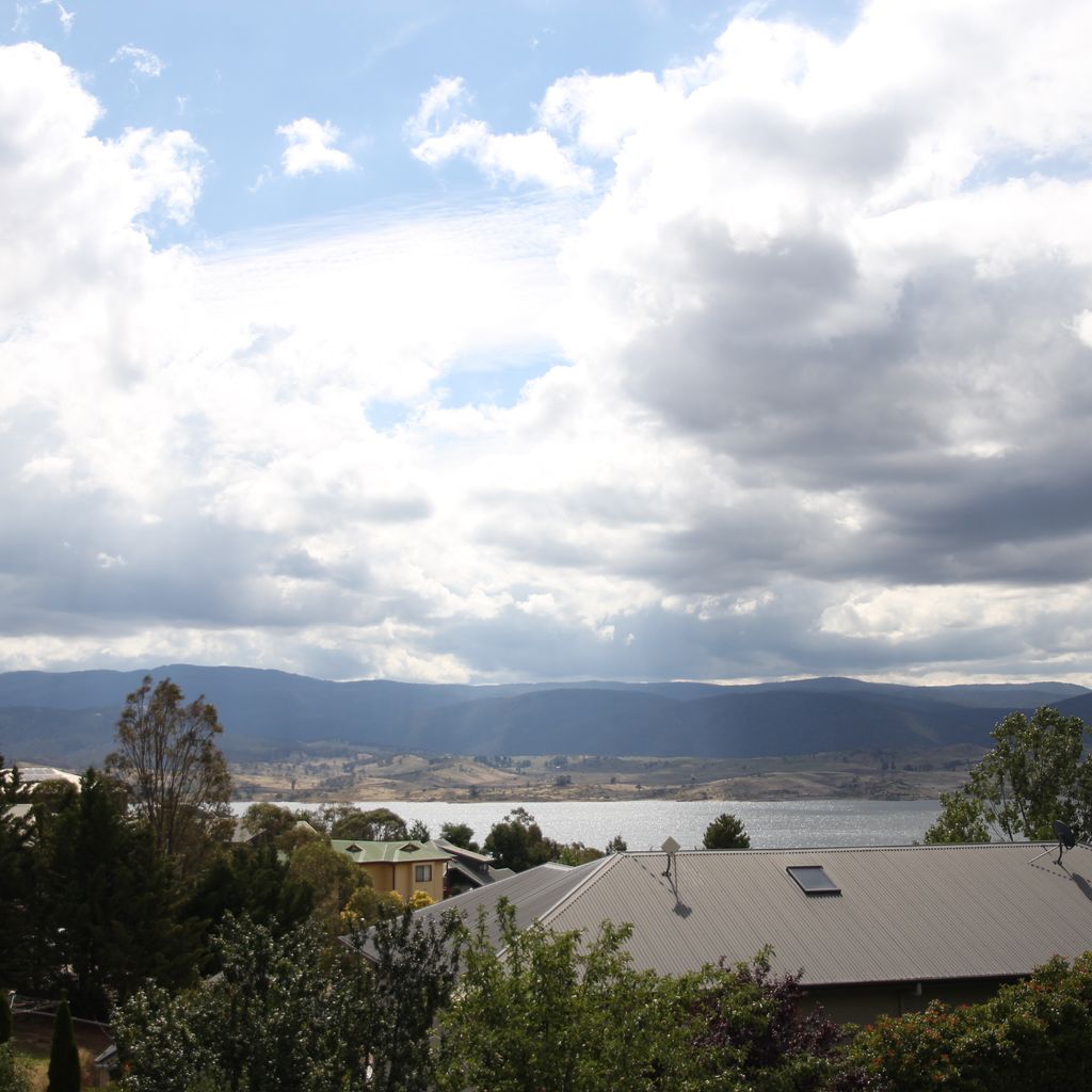 Spuren –  4/2 Echidna Place, East Jindabyne