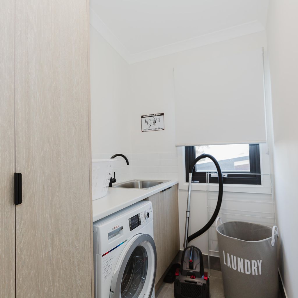 15A Jagungal Close