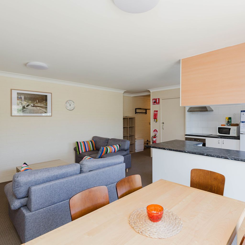 Central Park – 18/1 Snowy River Avenue