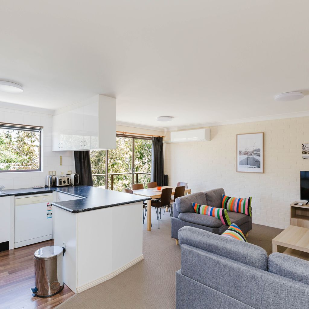 Central Park – 18/1 Snowy River Avenue