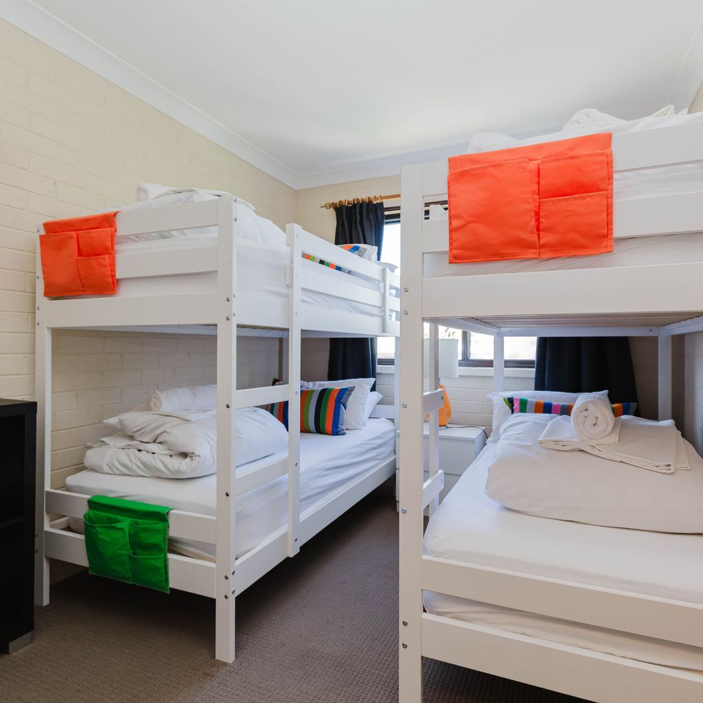 Central Park – 18/1 Snowy River Avenue