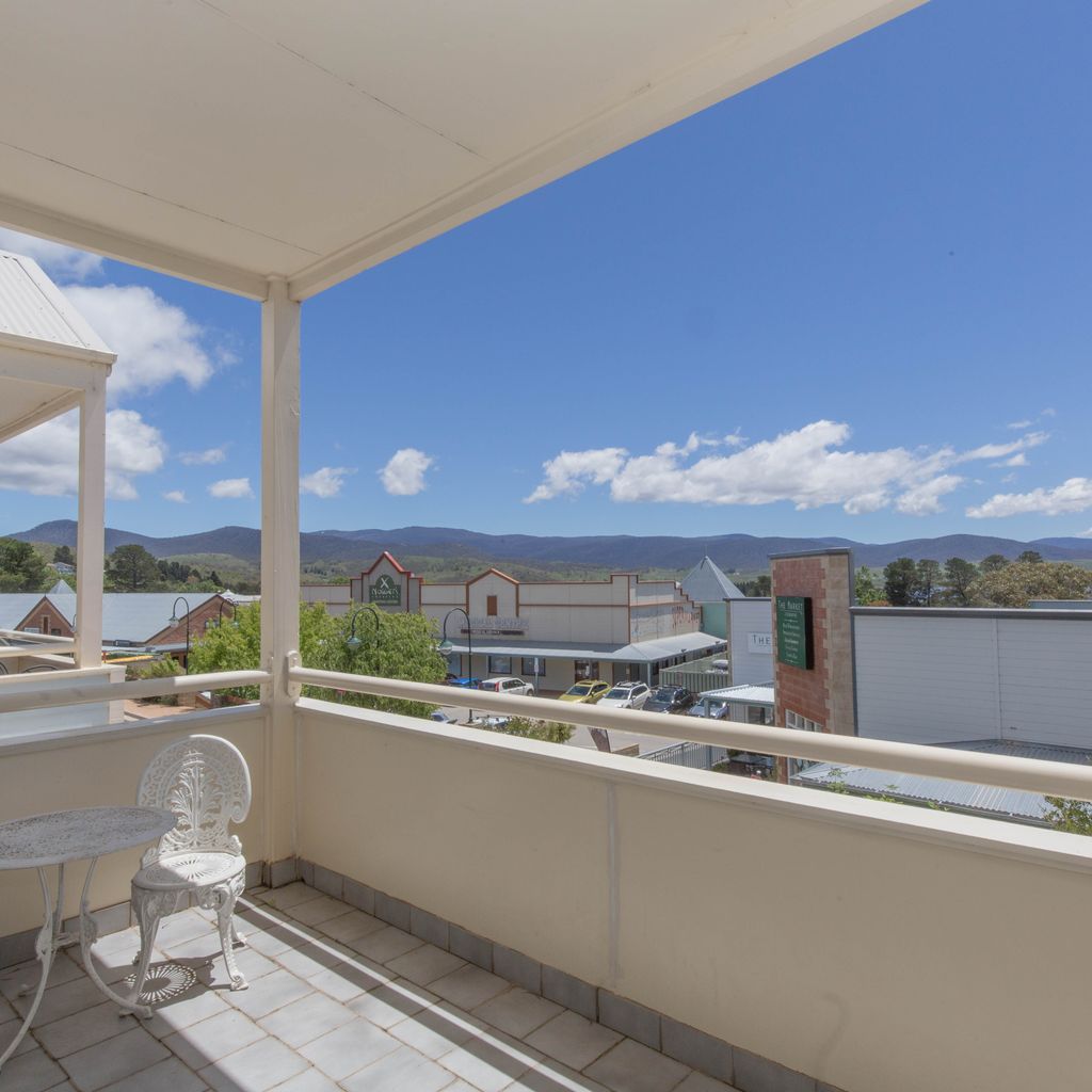 Razorback – 1/1 Gippsland Street