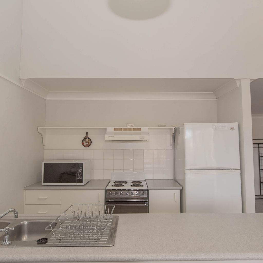 Razorback – 11/1 Gippsland St