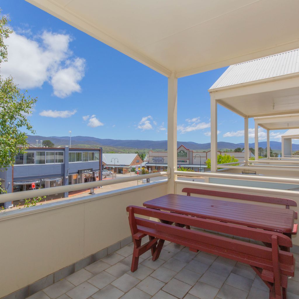 Razorback – 11/1 Gippsland St