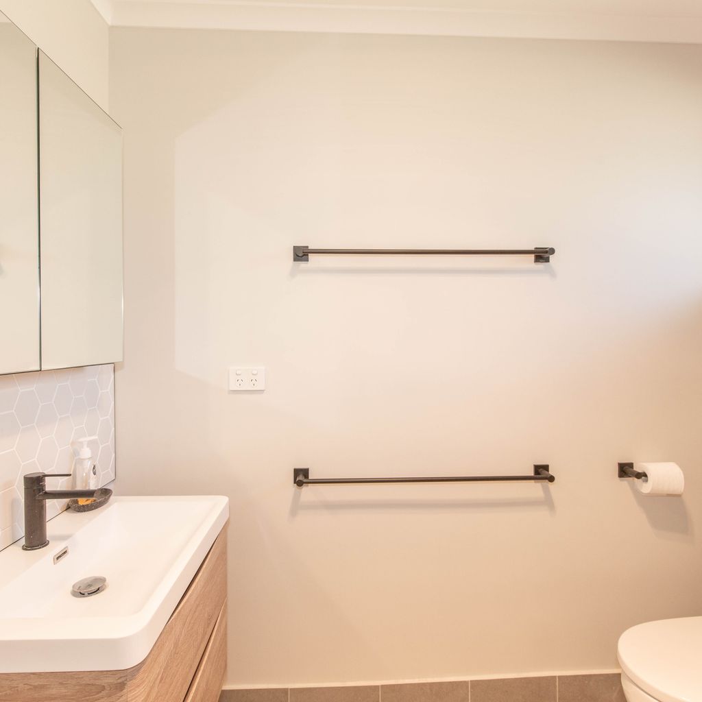Eliza Lee – 2/50 Gippsland Street