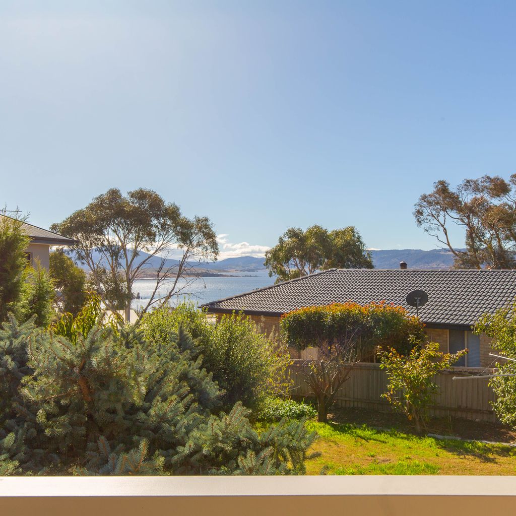 104 Gippsland Street