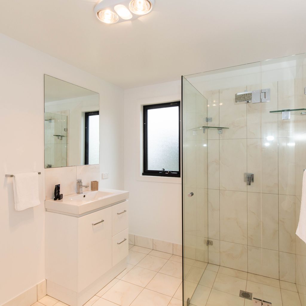 25A Twynam Street