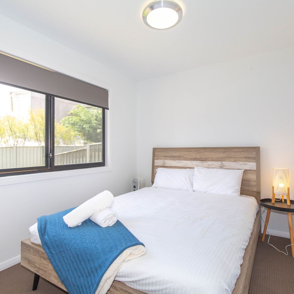 25A Twynam Street