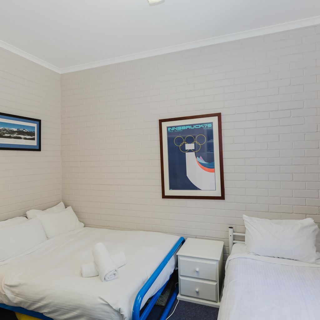 Summit – 13/35 Clyde Street