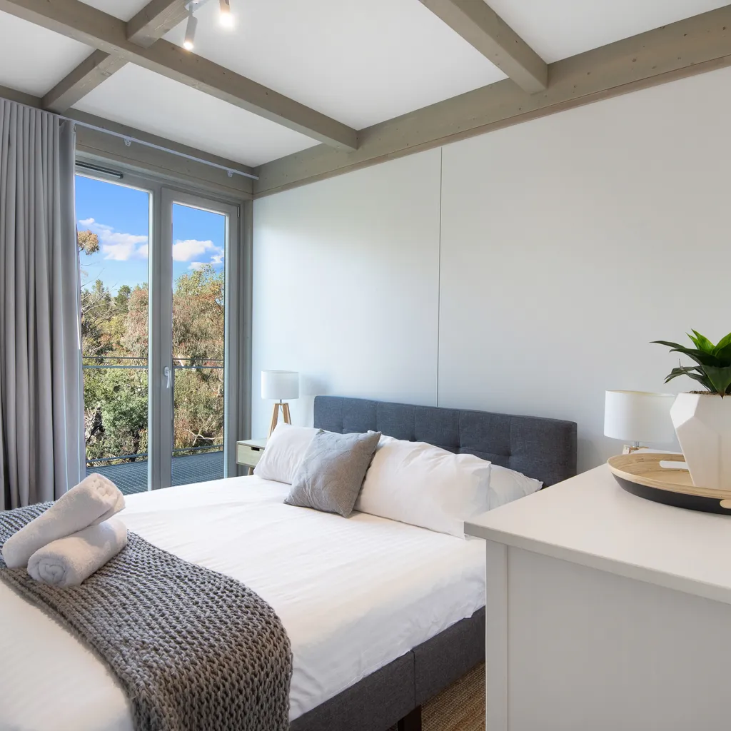 Jindy Haus – 1 / 76 Kunama Drive