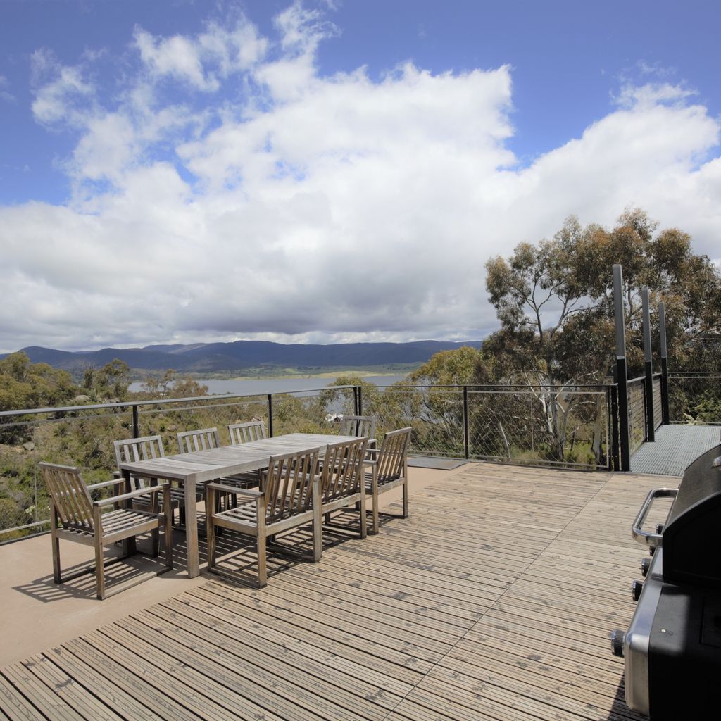 Jindy Haus – 1 / 76 Kunama Drive