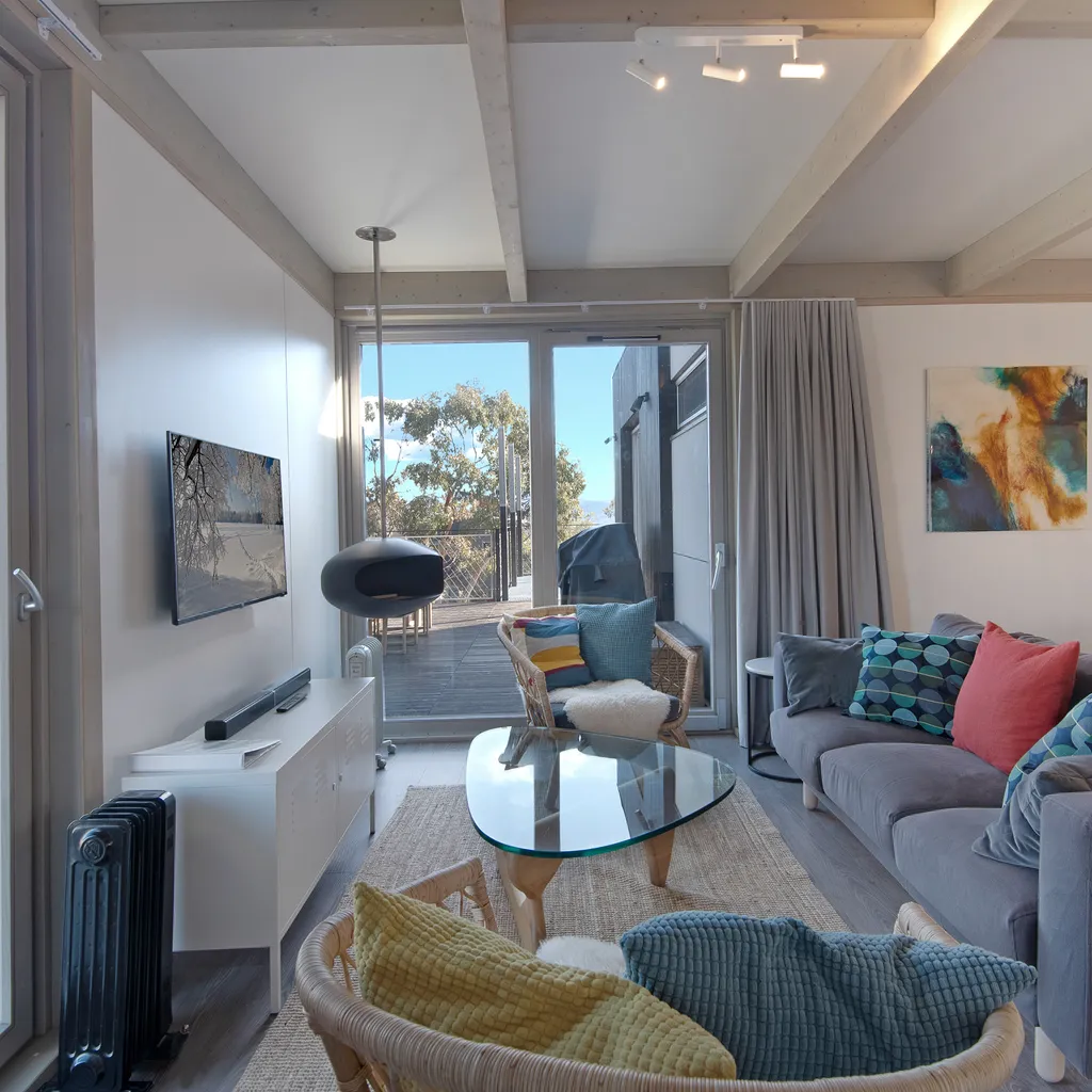 Jindy Haus – 1 / 76 Kunama Drive