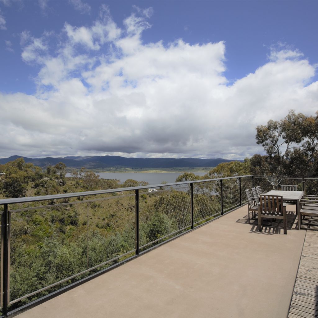Jindy Haus – 1 / 76 Kunama Drive