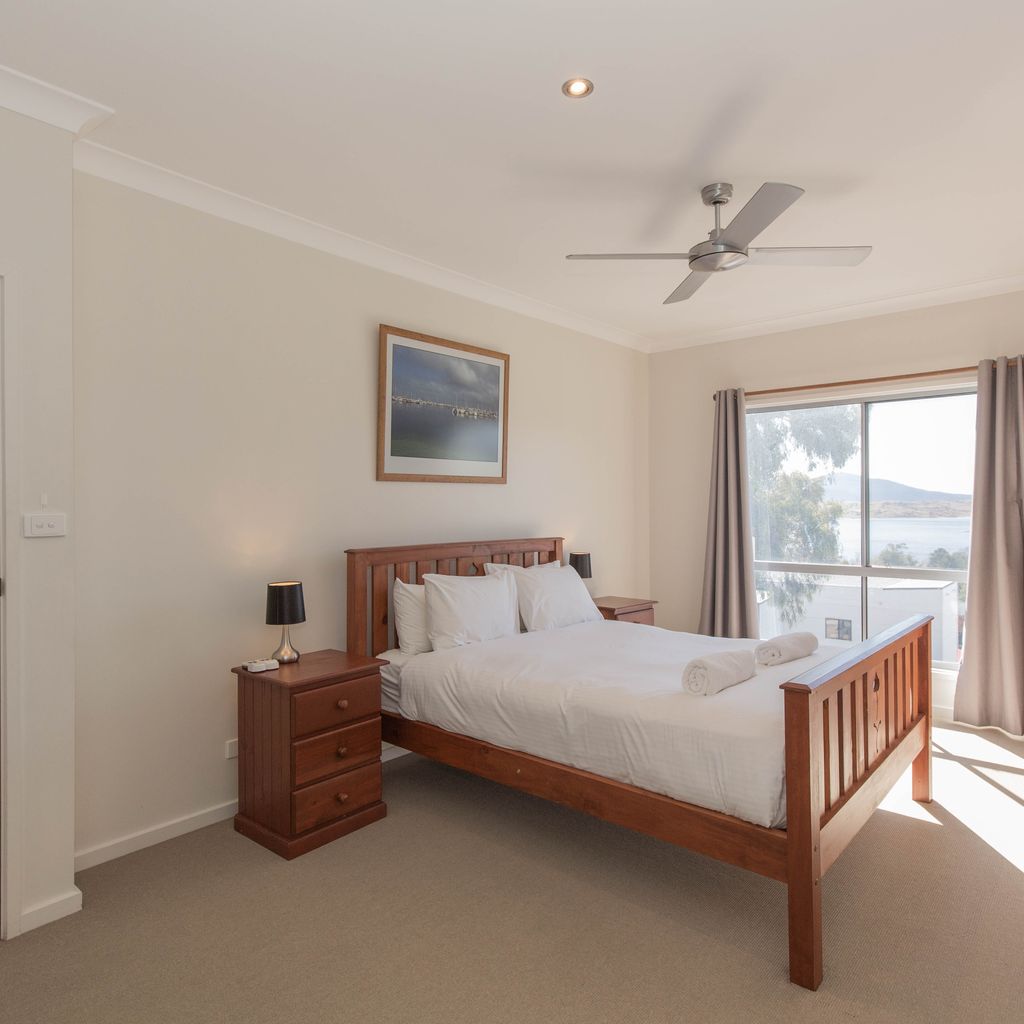 Aspect – 1/8a Poley Cow Lane