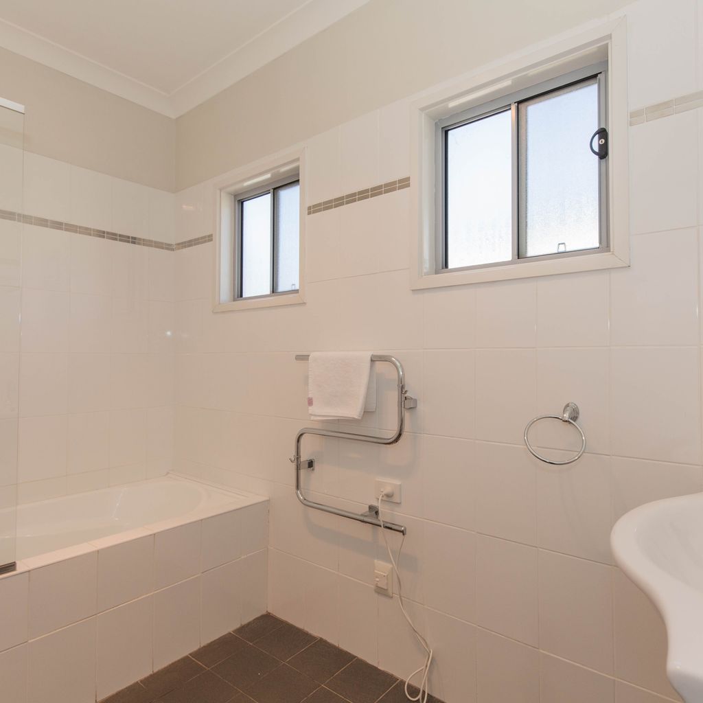 Aspect – 1/8a Poley Cow Lane