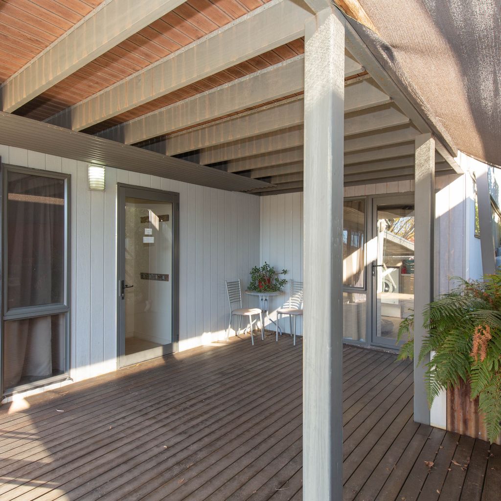 Bogong Bungalow – 2/19 Bogong Street