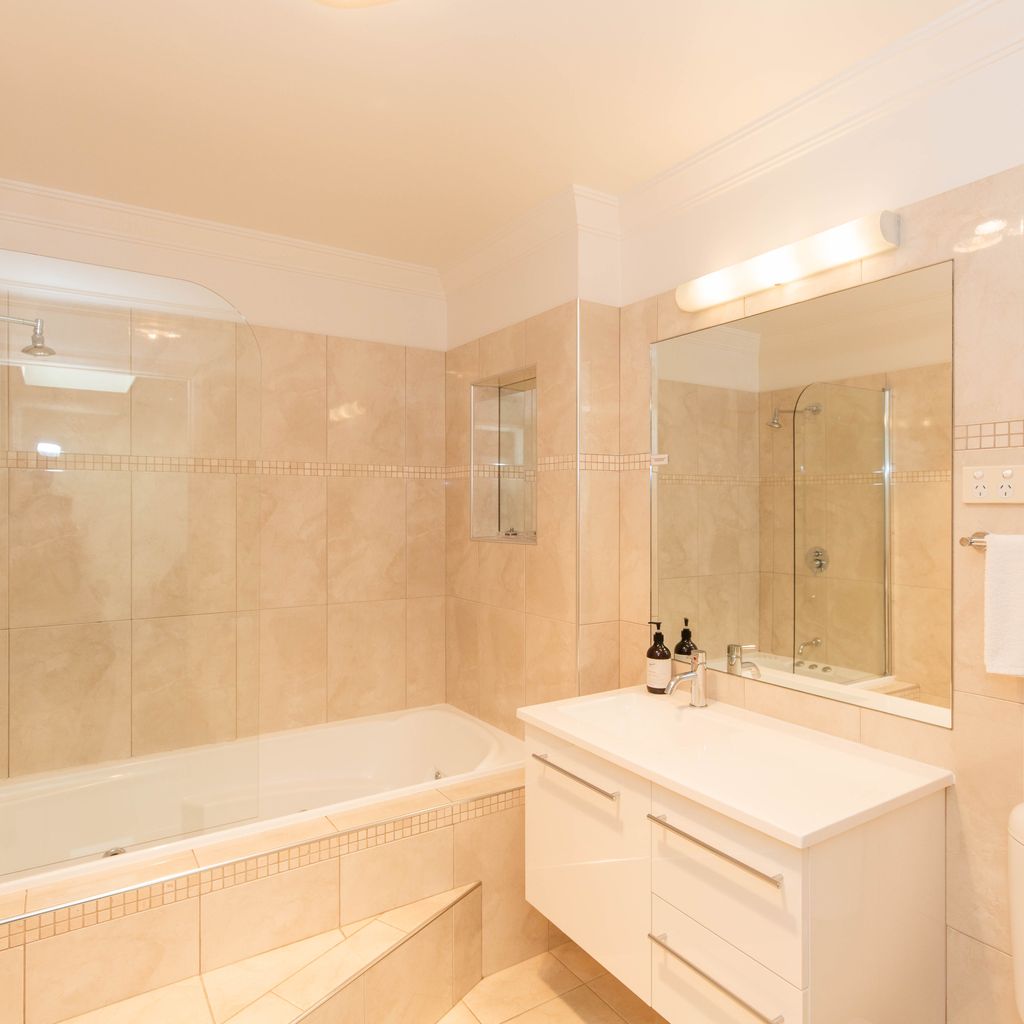 Bogong Bungalow – 2/19 Bogong Street
