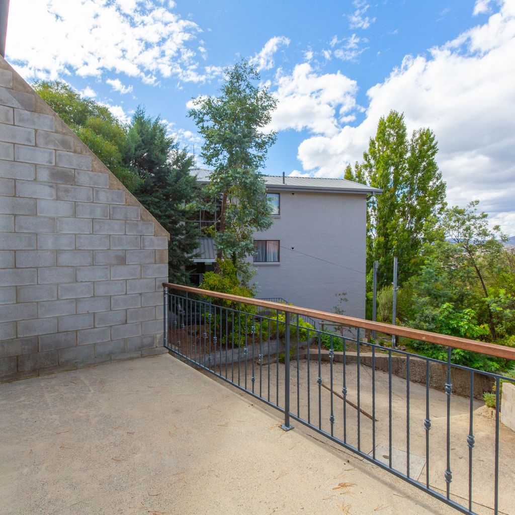 Montebello 3 / 12 Cobbodah Street