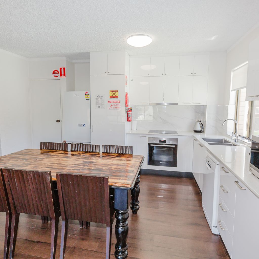 Alpine Mountain View 34 /13 Kirwan Close