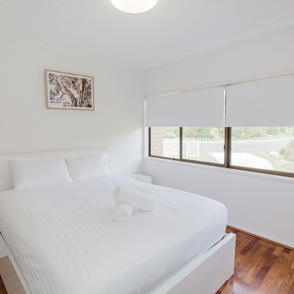 Alpine Mountain View 34 /13 Kirwan Close