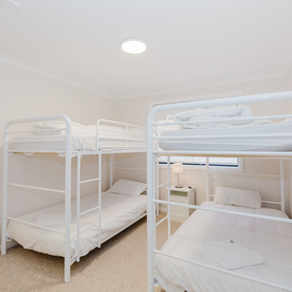 4/1 Penders Court
