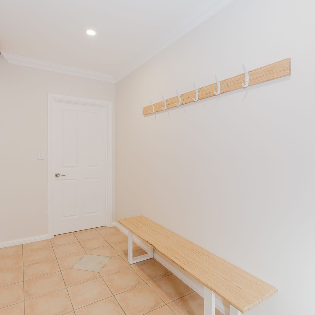 4/1 Penders Court