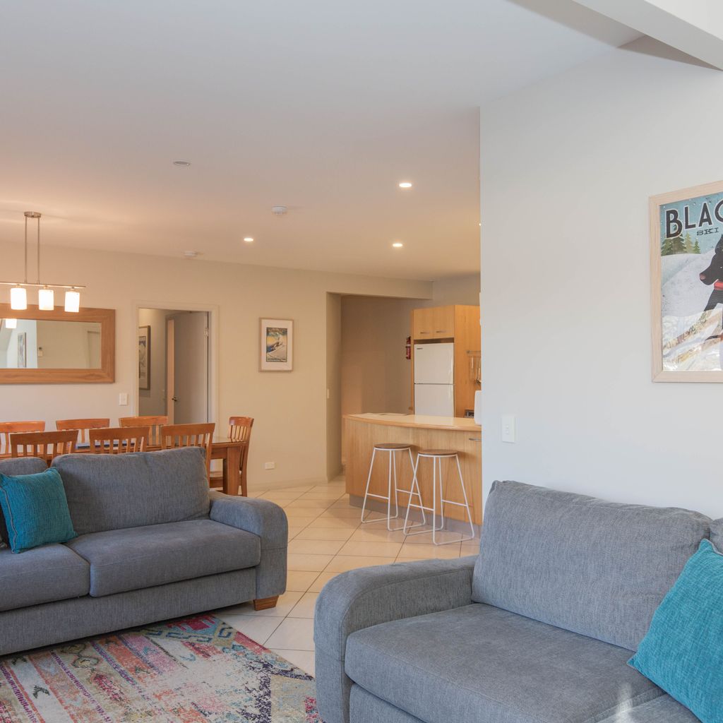 Banjo’s Way 2 – 2/23 Banjo Paterson Cres