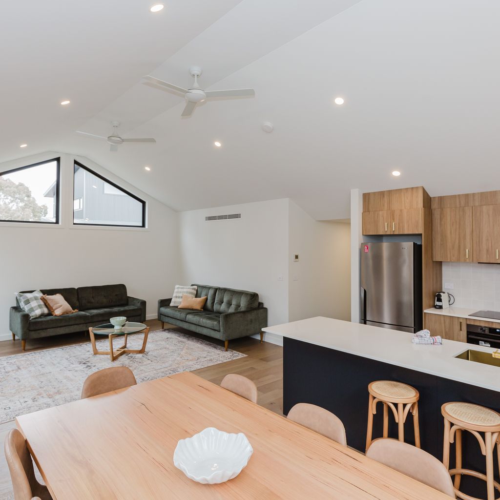 16B Rawson Street