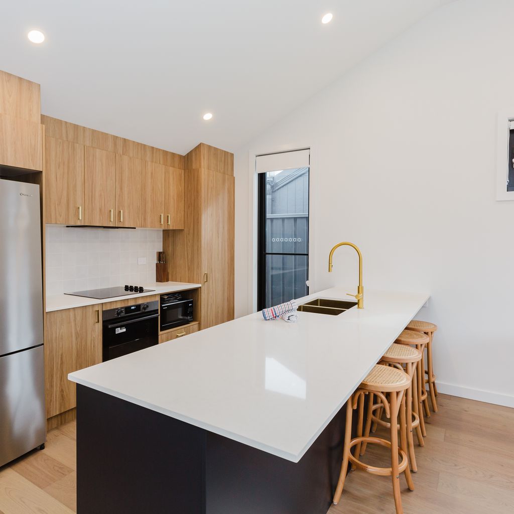 16B Rawson Street