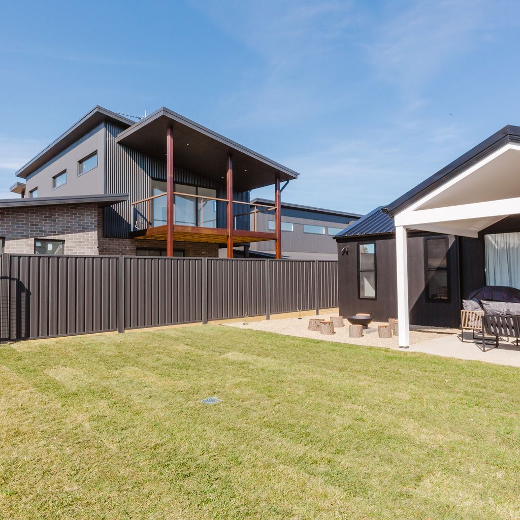 16B Rawson Street