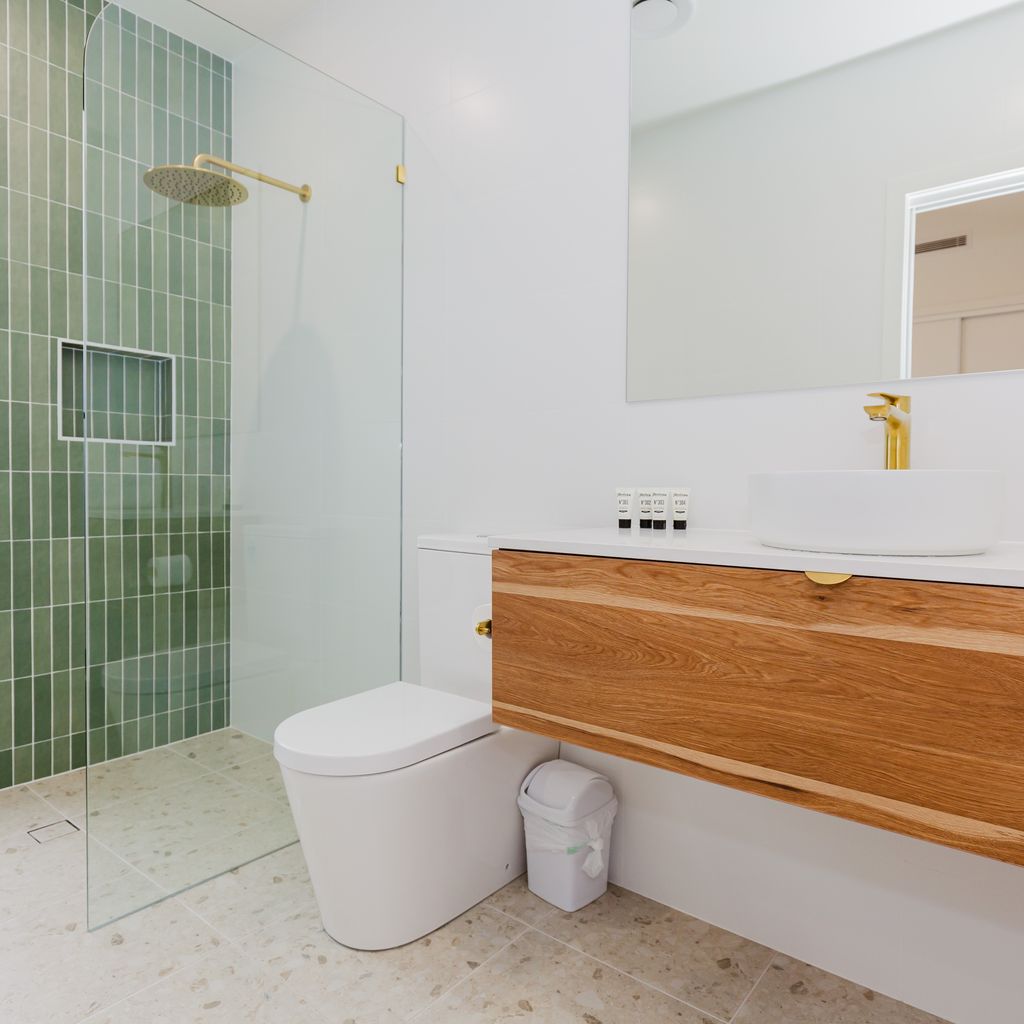 16B Rawson Street