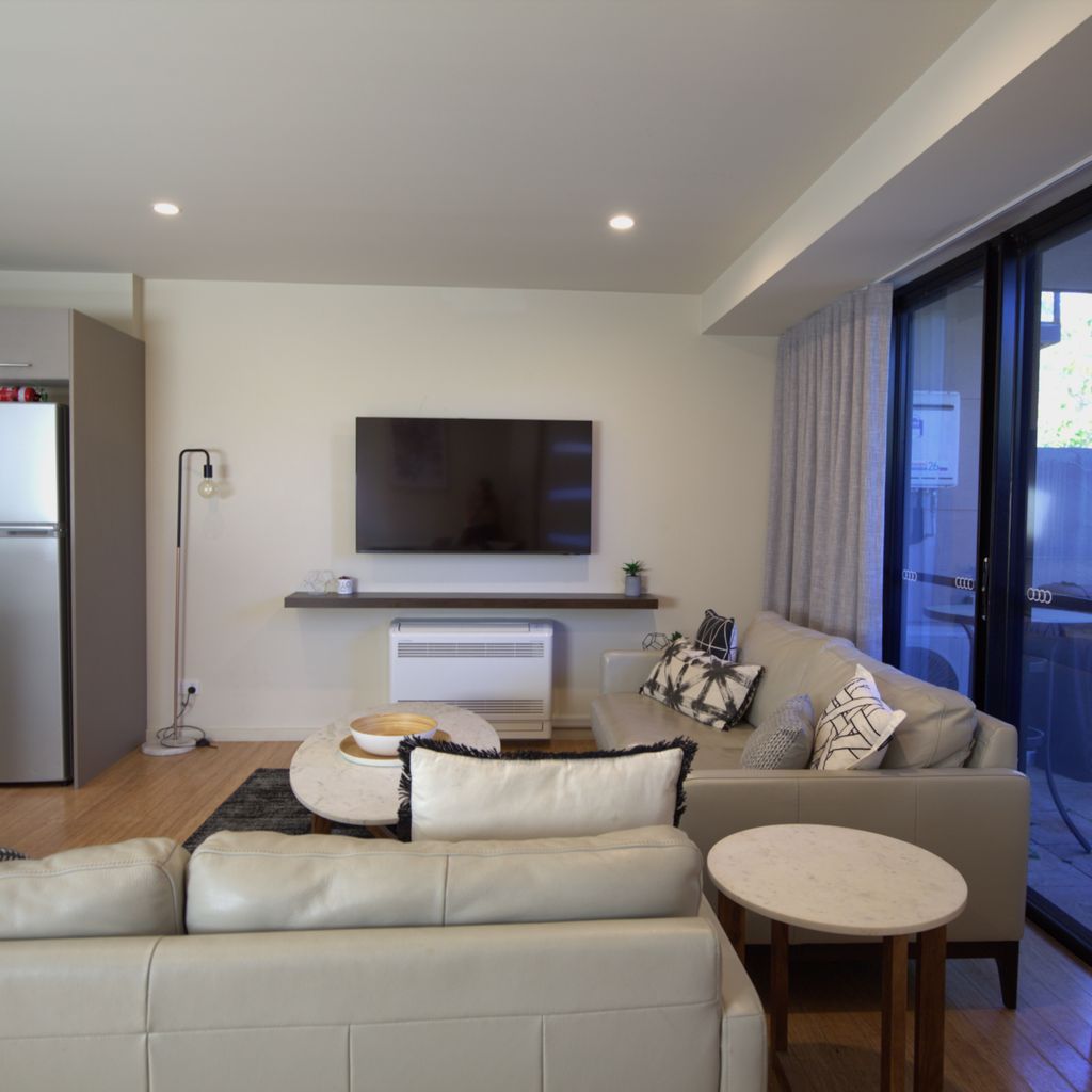 Khione – 6/23-25 Kirwan Close