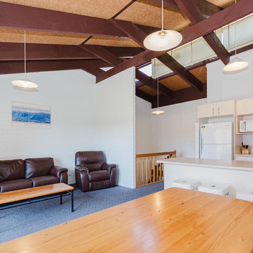 Alpha Centauri – 8/39 Gippsland Street