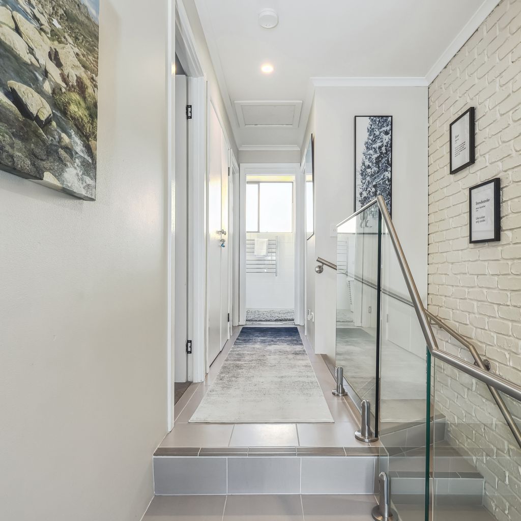 Albi Celeste – 2/9 Park Road