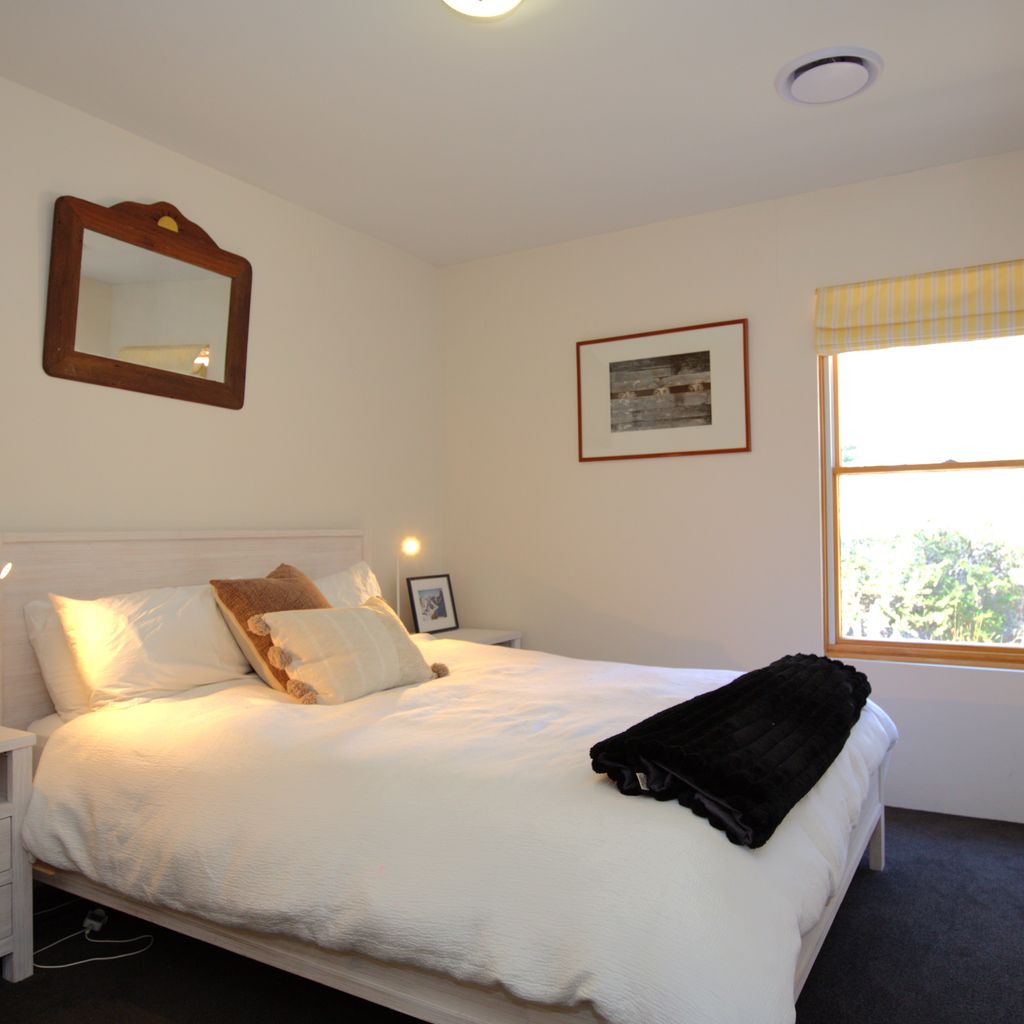 Mountain Zen – 94 Chongs Road