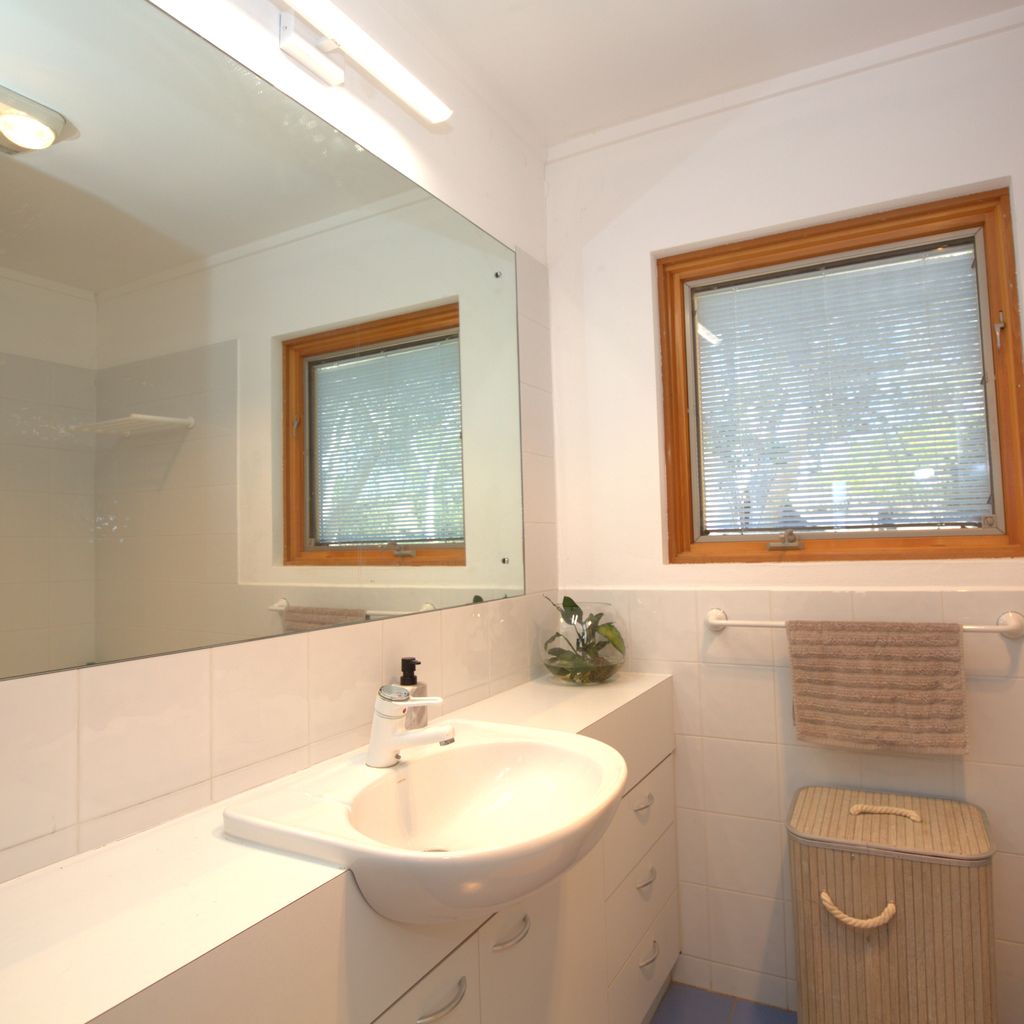 Mountain Zen – 94 Chongs Road